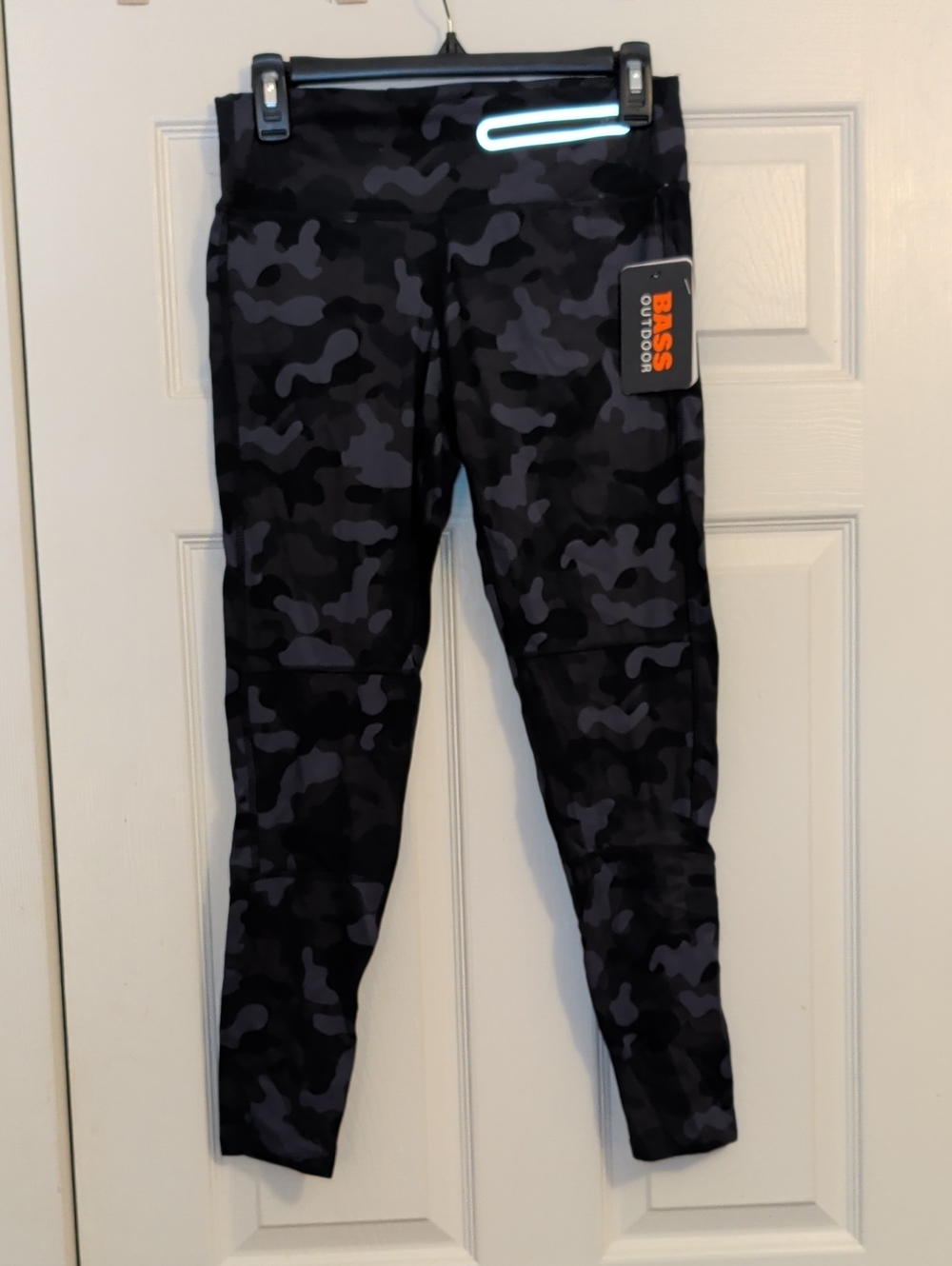 Bass Outdoor Leggings NWT